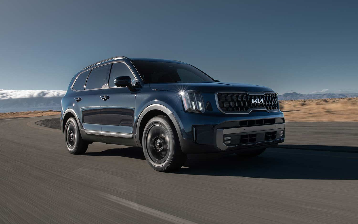 Comparison Genesis GV80 Prestige 2021 vs Kia Telluride XLine